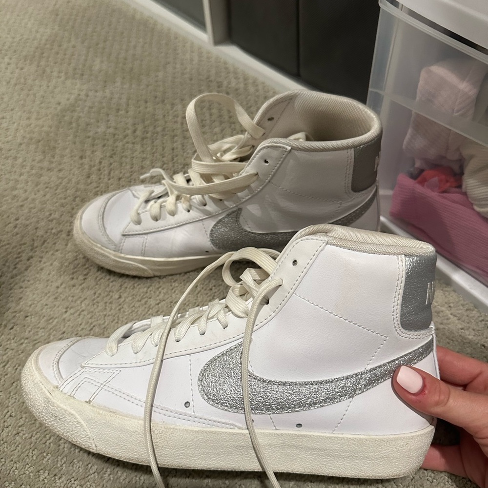 Nike Woman’s Sneakers White/Silver
